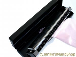 24 HOLE C TREMOLO PROFESSIONAL HARMONICA
