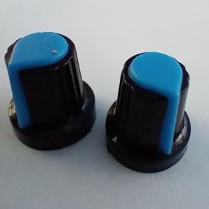 TWO 16MM RIBBED POT KNOBS WITH BLUE POINTER