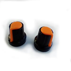 TWO 16MM RIBBED POT KNOB WITH ORANGE POINTER