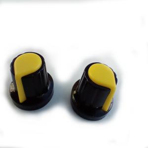 TWO 16MM RIBBED POT KNOBS WITH YELLOW POINTER